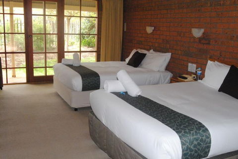 Grange Burn Motel - Hervey Bay Accommodation 1