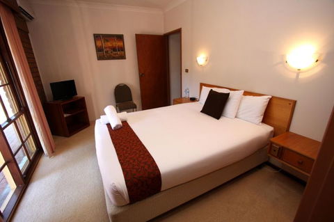 Grange Burn Motel - Hervey Bay Accommodation 3