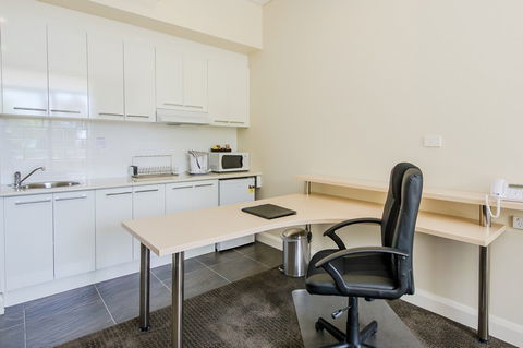 Belconnen Way Motel And Serviced Apartments - Hervey Bay Accommodation 2