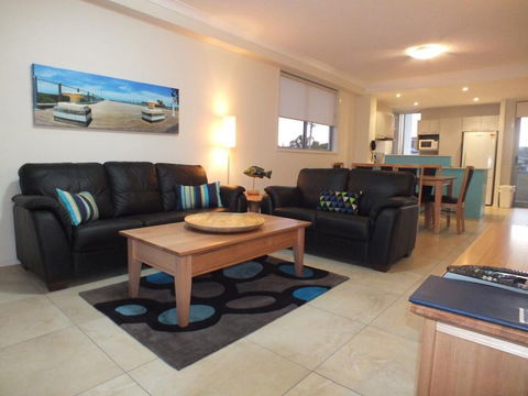 Pacific Marina Apartments - Tourism Hervey Bay 13