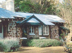 Faversham Cottages & Alpaca Stud Farm - Hervey Bay Accommodation 0
