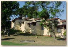 Newcastle Links Motel - Hervey Bay Accommodation 0
