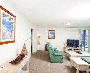 Sails Apartments - Hervey Bay Accommodation 0