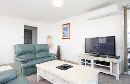 Sails Apartments - Hervey Bay Accommodation 4