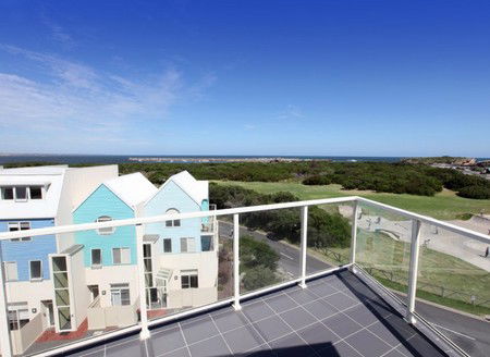 Lady Bay Resort - Hervey Bay Accommodation 3