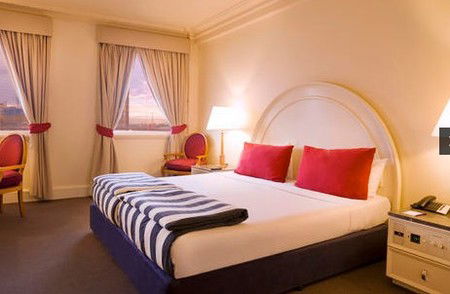 Vibe Savoy Hotel Melbourne - Hervey Bay Accommodation 3