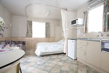 Crestview Top Tourist Park - Hervey Bay Accommodation 3
