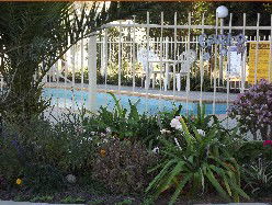 Highway Inn Motel - Hervey Bay Accommodation 3