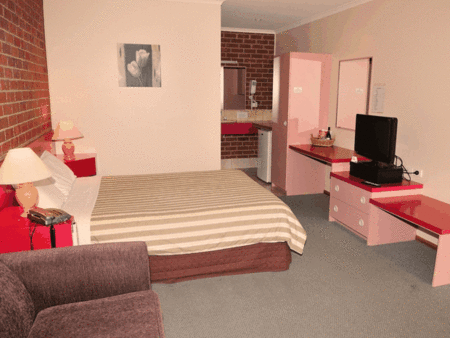 Werribee Motel  Apartments - Tourism Hervey Bay
