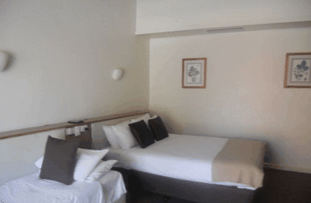 Burkes Hotel Motel