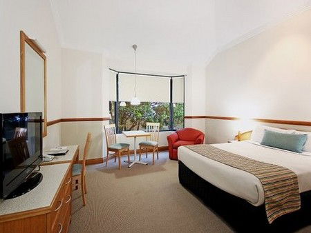Quality Hotel Airport International - Hervey Bay Accommodation 4