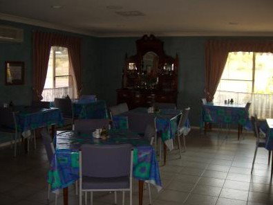 Almond Inn Motel - Hervey Bay Accommodation 1