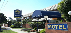 Hume Villa Motor Inn - Hervey Bay Accommodation 0
