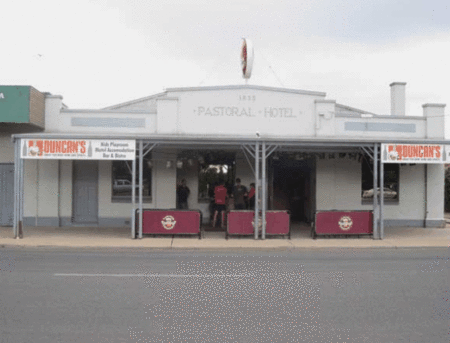Pastoral Hotel - Hervey Bay Accommodation 0