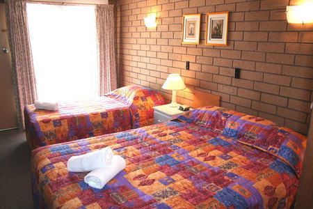 Rippleside Park Motor Inn - Hervey Bay Accommodation 1
