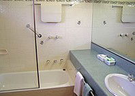 Snowgum Motel - Tourism Hervey Bay 3
