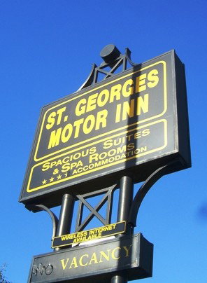 St Georges Motor Inn - Hervey Bay Accommodation 0