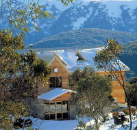 Summit Ridge Alpine Lodge
