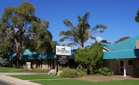 The Tropicana Motor Inn - Hervey Bay Accommodation