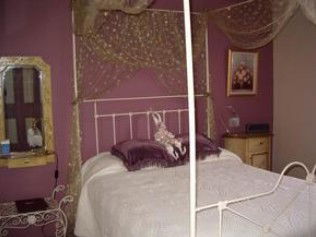 Strathmore Victorian Manor - Hervey Bay Accommodation 1