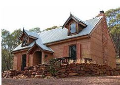 Table Top Mountain Retreat - Hervey Bay Accommodation 1