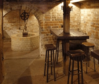 Rose And Crown Hotel - Hervey Bay Accommodation 1