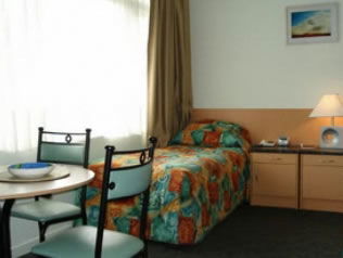 Bailey's Motel - Hervey Bay Accommodation 2