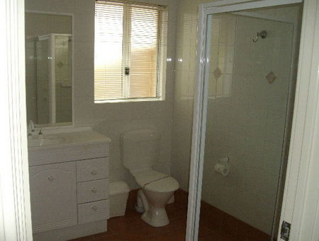 Gale Street Motel And Villas - Hervey Bay Accommodation 0