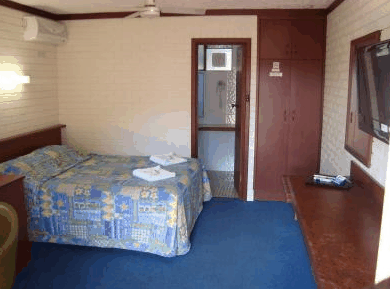 Amaroo Motor Lodge - Hervey Bay Accommodation 1