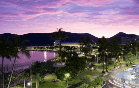 Mantra Esplanade - Hervey Bay Accommodation