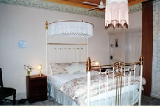 Kinross Guest House - Hervey Bay Accommodation 2