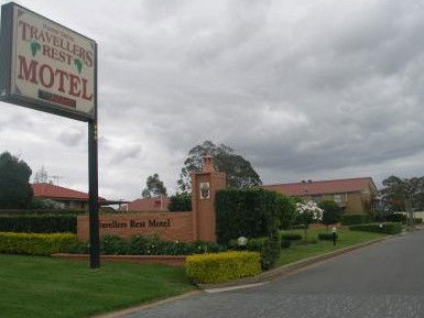 Travellers Rest And The Courtyard Restaurant - Hervey Bay Accommodation 0