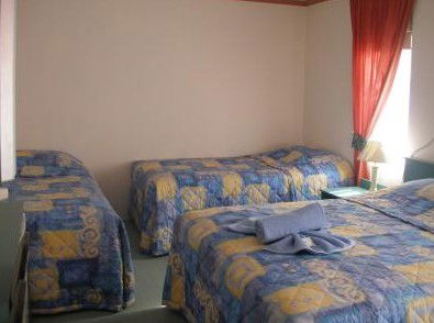 Travellers Rest And The Courtyard Restaurant - Hervey Bay Accommodation 2