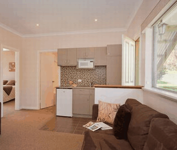 Adamsons Riverside Accommodation - Hervey Bay Accommodation 2