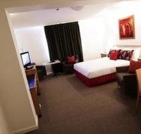 Townhouse Hotel - Tourism Hervey Bay