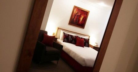 Townhouse Hotel - Hervey Bay Accommodation 1