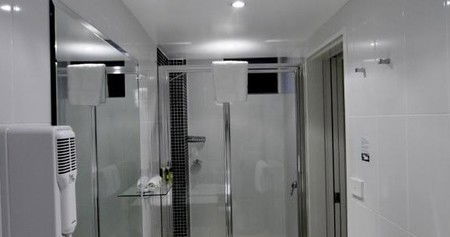 Townhouse Hotel - Hervey Bay Accommodation 3