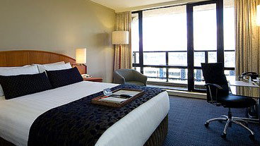 Rydges Lakeside - Canberra - Hervey Bay Accommodation 3