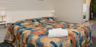 Regency Waterfront Motel - Hervey Bay Accommodation 0