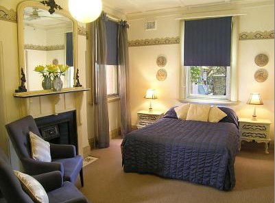 The Russell Hotel - Hervey Bay Accommodation 5
