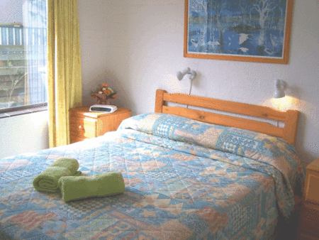 Peninsular Apartments - Hervey Bay Accommodation 3