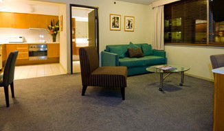 Downtowner On Lygon - Hervey Bay Accommodation 3