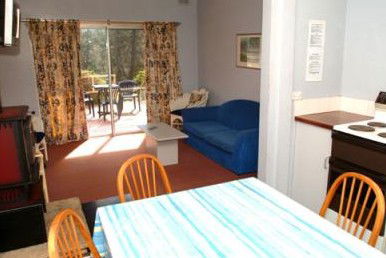 Blackheath Caravan Park - Hervey Bay Accommodation 2