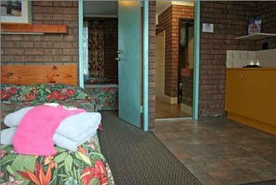 Bayside Motel - Hervey Bay Accommodation 2