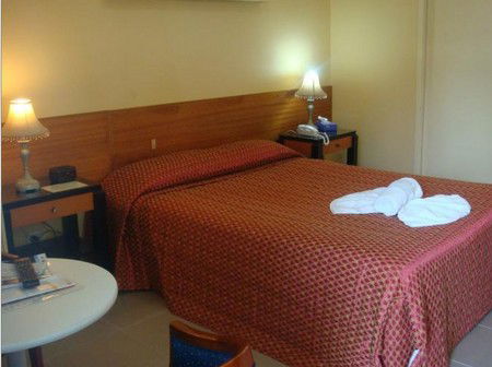 Bella Vista Motel - Hervey Bay Accommodation 0