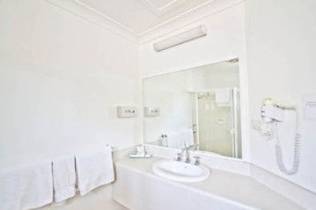 Branxton House Motel - Hervey Bay Accommodation 3