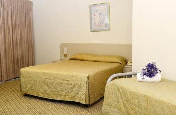 Motel 10 Motor Inn - Hervey Bay Accommodation 1