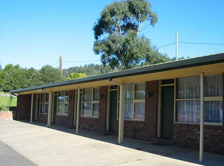 Cobargo Hotel Motel - Hervey Bay Accommodation 2