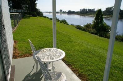 Colonial Court Motor Inn - Hervey Bay Accommodation 1