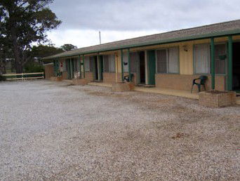 Governors Hill Motel - Hervey Bay Accommodation 1